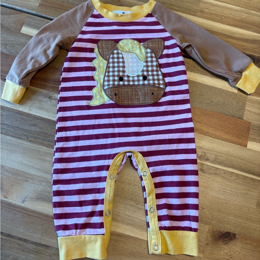 Marie Nicole • Horse Appliqué • Romper